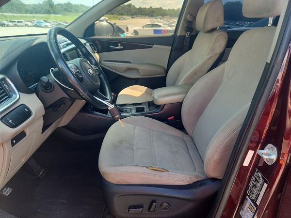 2017 KIA SORENTO L, LX