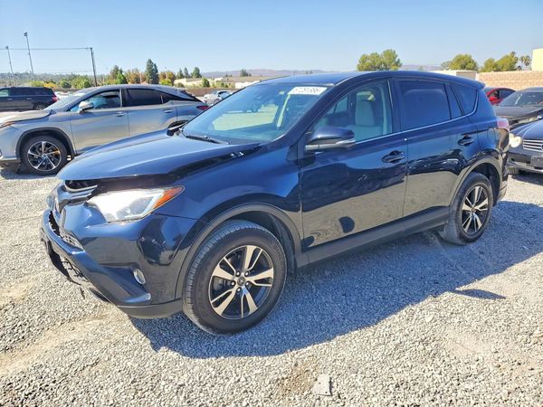 2018 TOYOTA RAV4 Adventure/XLE