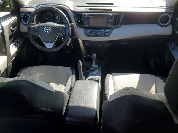 2018 TOYOTA RAV4 Adventure/XLE