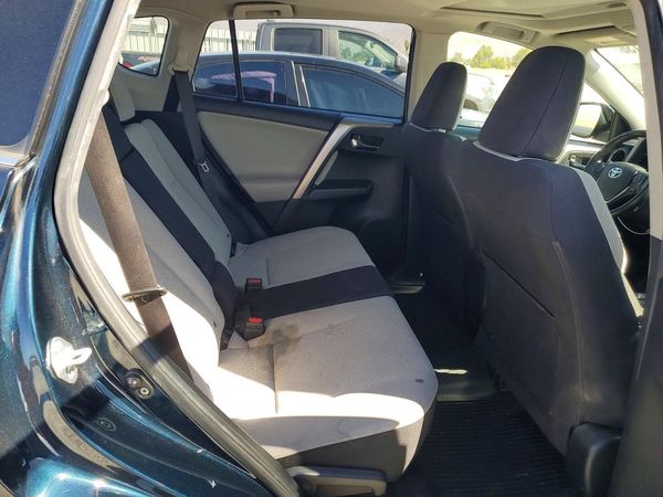 2018 TOYOTA RAV4 Adventure/XLE