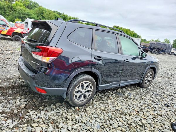 2019 SUBARU FORESTER