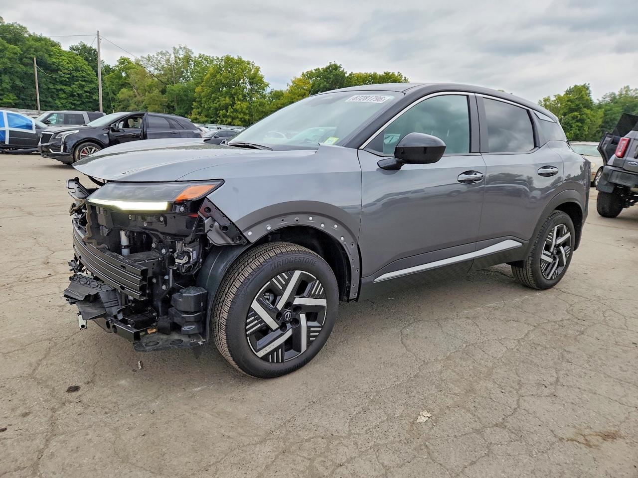 2025 NISSAN KICKS
