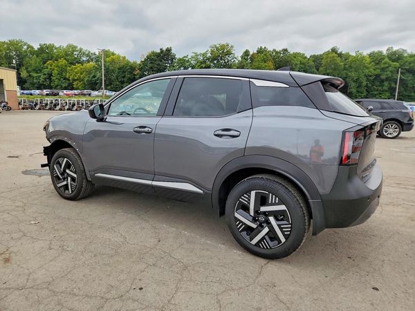 2025 NISSAN KICKS