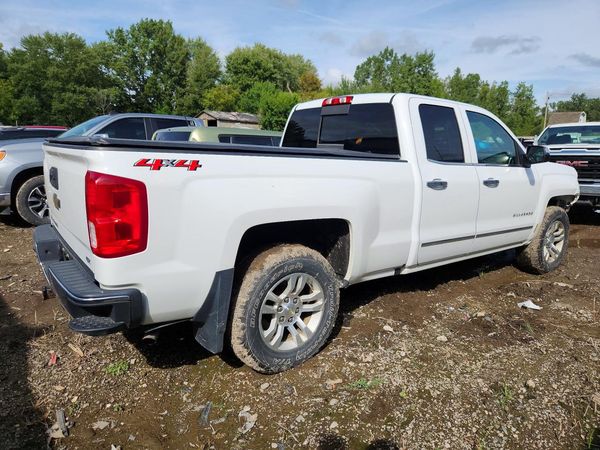 2018 CHEVROLET SILVERADO LTZ