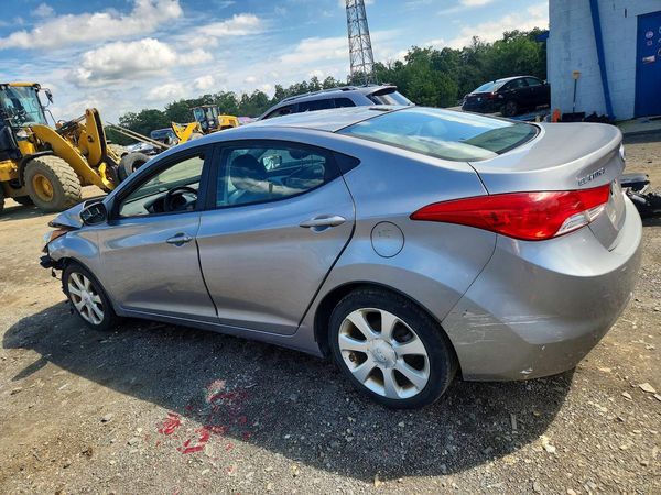 2012 HYUNDAI ELANTRA