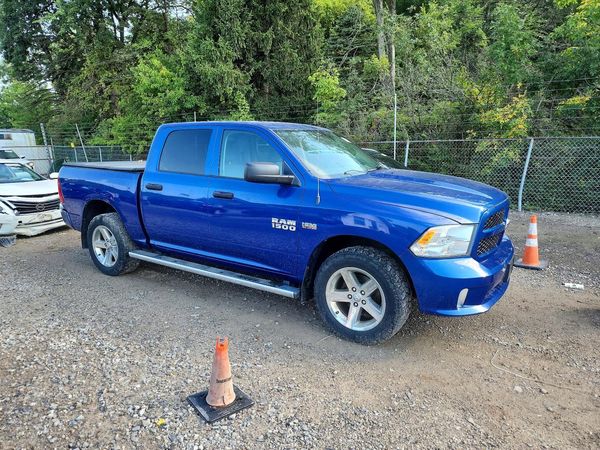 2014 RAM 1500 ST