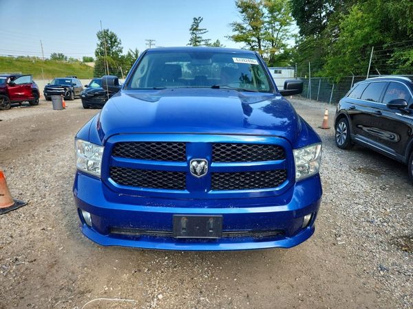 2014 RAM 1500 ST