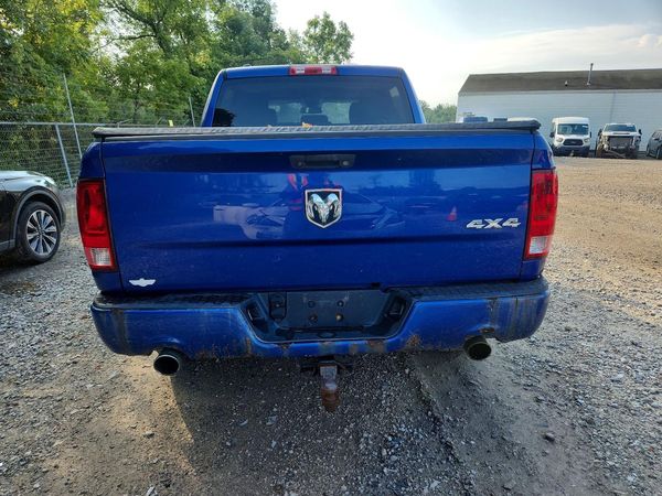 2014 RAM 1500 ST