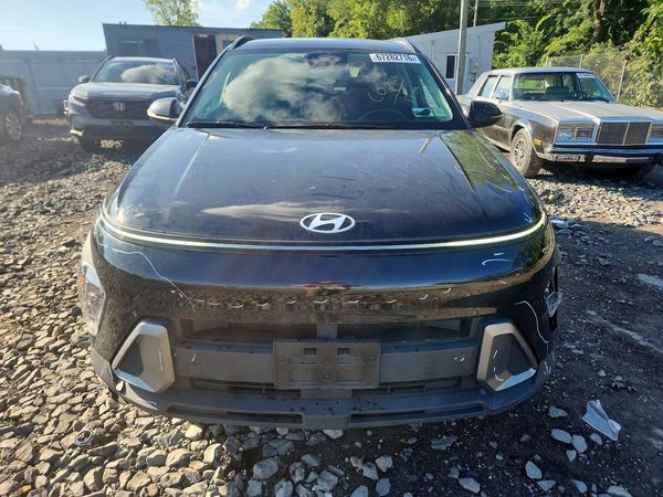 2024 HYUNDAI KONA SE