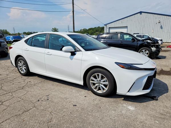 2025 TOYOTA CAMRY