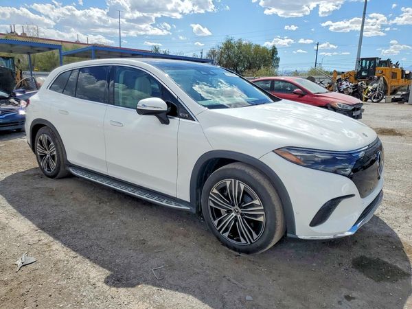 2023 MERCEDES-BENZ EQS SUV