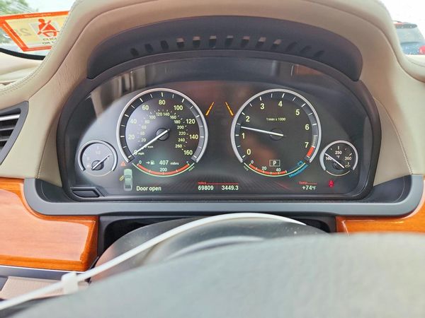 2012 BMW 750 750Li/Alpina B7