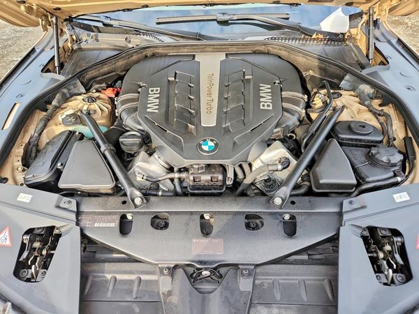 2012 BMW 750 750Li/Alpina B7