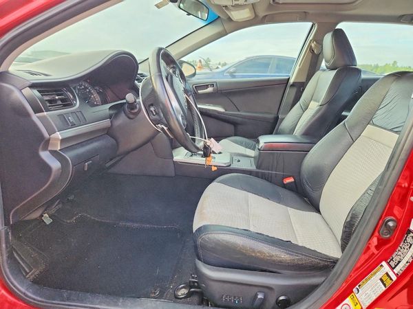 2014 TOYOTA CAMRY