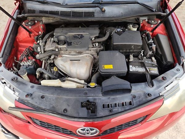 2014 TOYOTA CAMRY