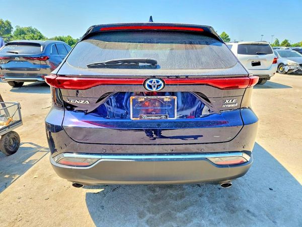 2021 TOYOTA VENZA