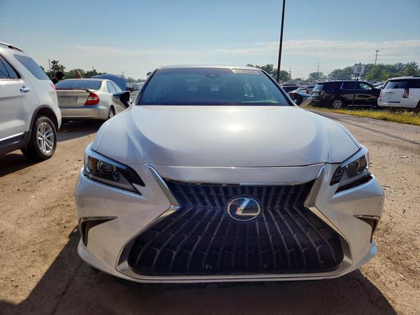 2024 LEXUS ES250 300h Premium — DIRF