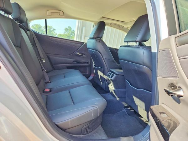 2024 LEXUS ES250 300h Premium — PSRS