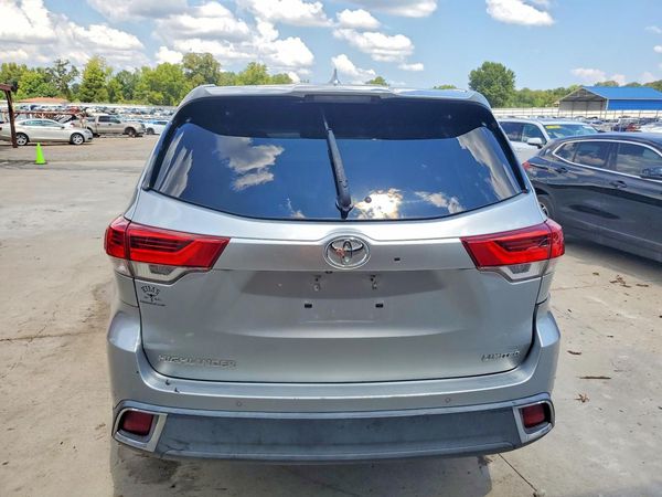 2018 TOYOTA HIGHLANDER Ltd/Ltd Platinum — DIRR