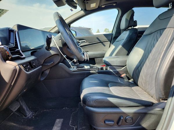 2023 KIA SPORTAGE