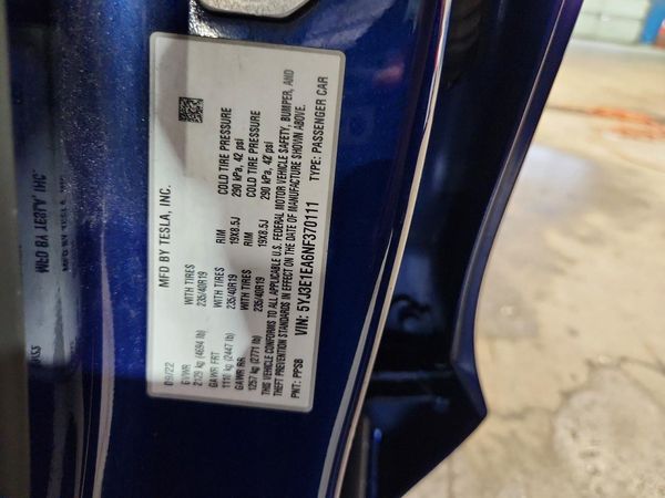 2022 TESLA MODEL 3