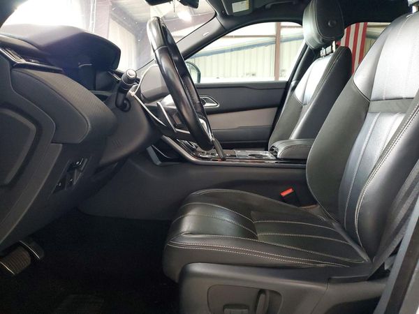 2018 LAND ROVER RANGE ROVER VELAR R-Dynamic SE