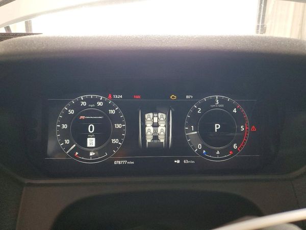 2018 LAND ROVER RANGE ROVER VELAR R-Dynamic SE
