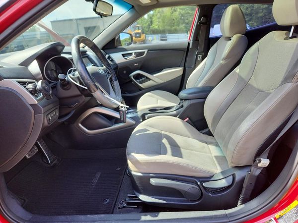 2013 HYUNDAI VELOSTER