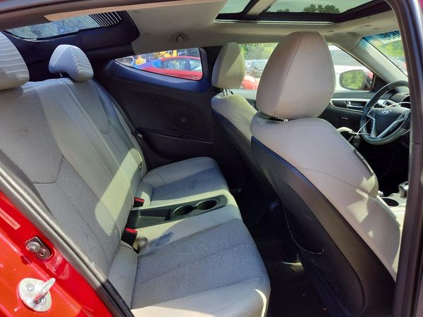 2013 HYUNDAI VELOSTER