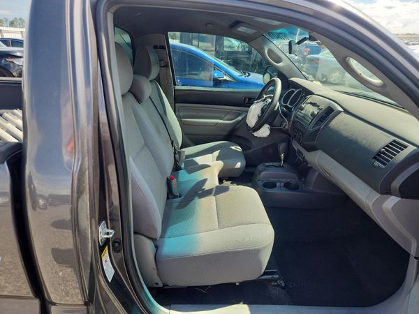 2012 TOYOTA TACOMA