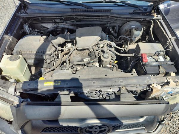 2012 TOYOTA TACOMA