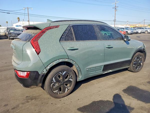 2025 KIA NIRO
