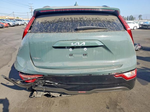 2025 KIA NIRO