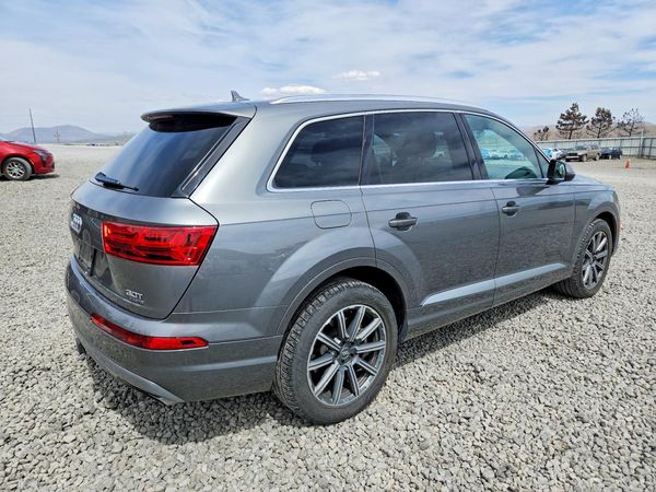 2018 AUDI Q7