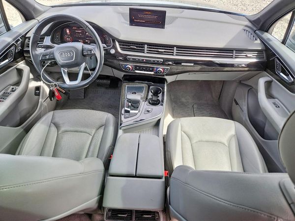 2018 AUDI Q7