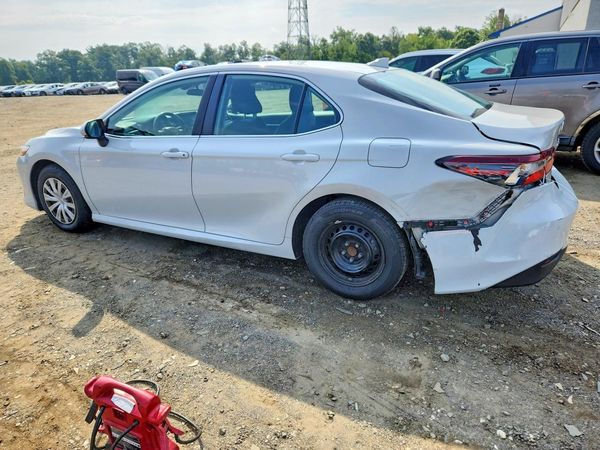 2024 TOYOTA CAMRY