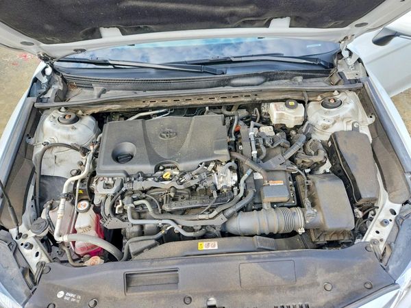2024 TOYOTA CAMRY