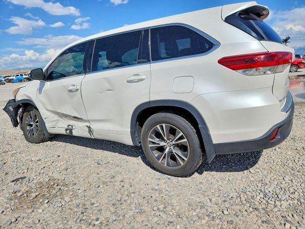 2017 TOYOTA HIGHLANDER