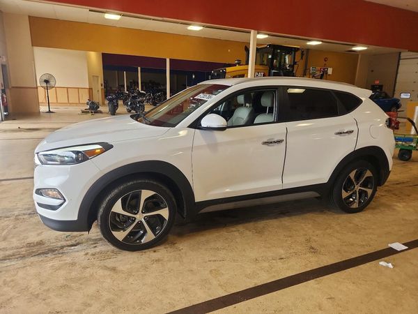 2018 HYUNDAI TUCSON