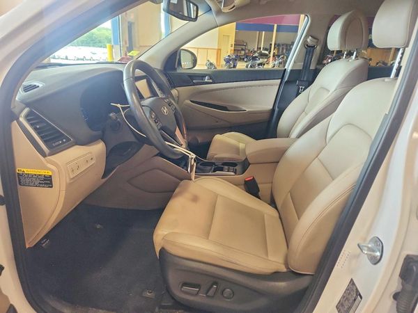2018 HYUNDAI TUCSON