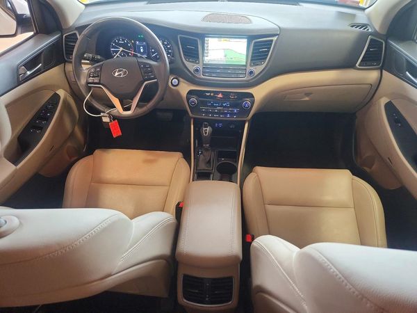2018 HYUNDAI TUCSON