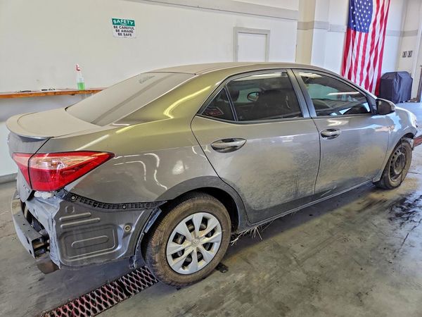 2019 TOYOTA COROLLA