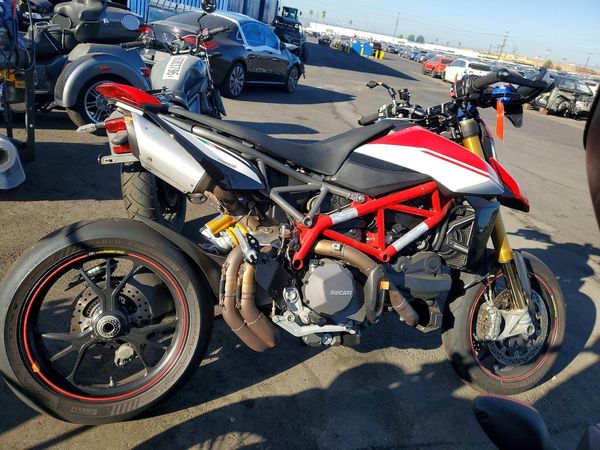 2020 DUCATI HYPERMOTARD