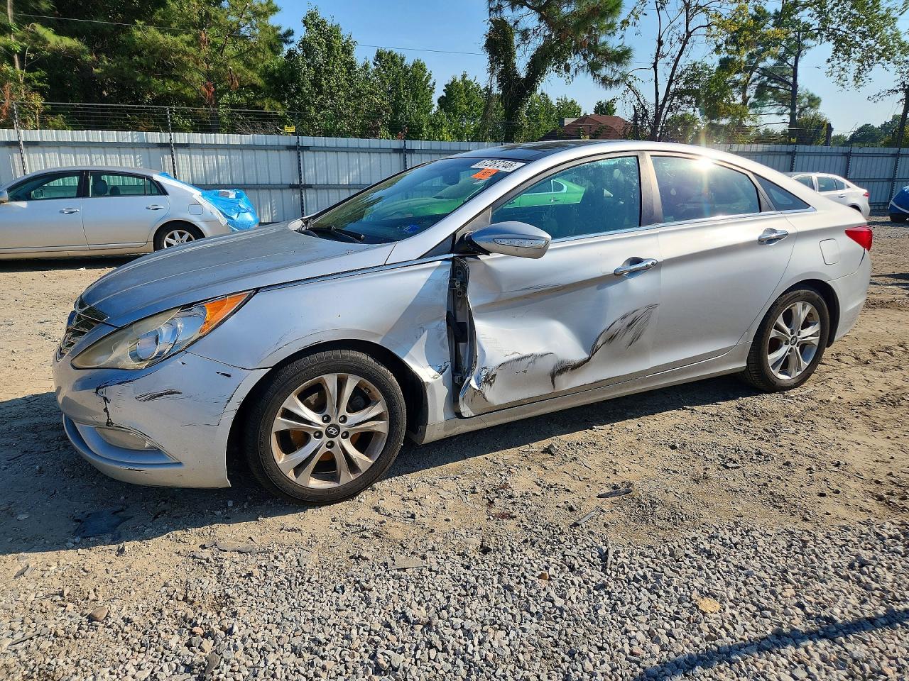 2012 HYUNDAI SONATA Middle level