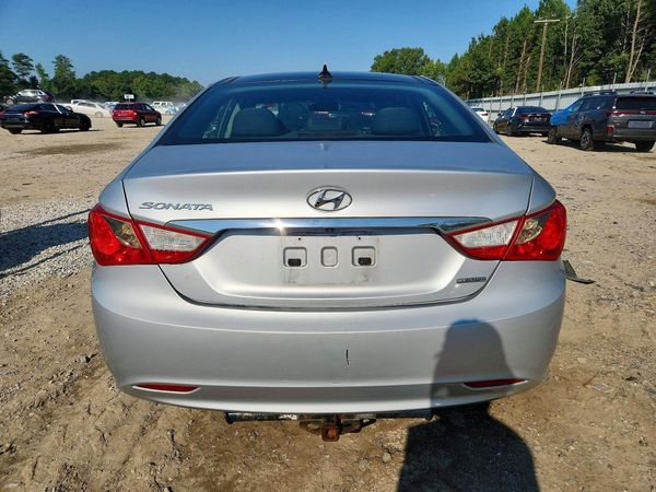 2012 HYUNDAI SONATA Middle level