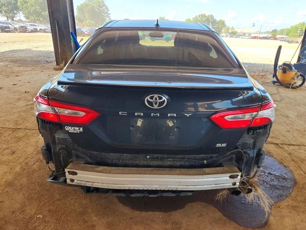 2020 TOYOTA CAMRY