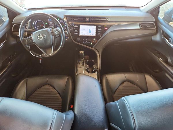 2020 TOYOTA CAMRY