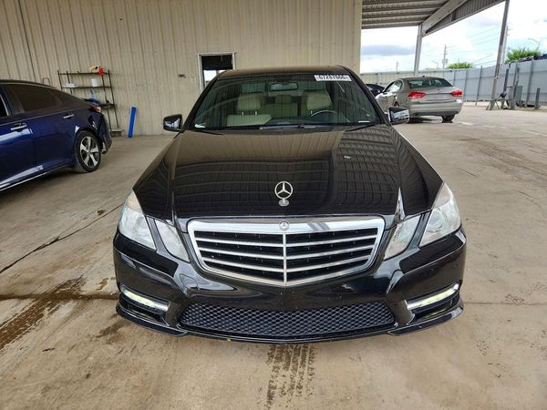 2013 MERCEDES-BENZ E