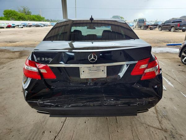 2013 MERCEDES-BENZ E