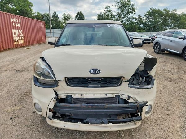 2013 KIA SOUL